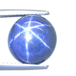 9,00 ct Saphir-Cabochon im Ovalschliff 11,2 x 6,2 mm