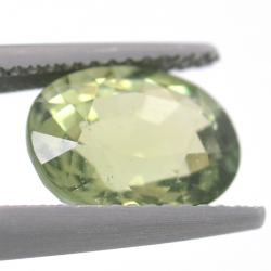 3.40 ct Apatito Verde Talla Ovalada