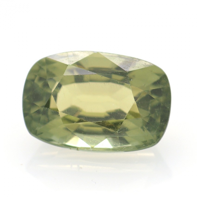 4.73 ct Grüner Apatit Kissen Schnitt