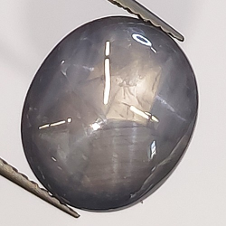 10.64ct Zafiro Estrella Cabujon Oval