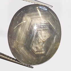 22.41ct Zafiro Estrella Cabujon Oval