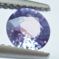 0.90ct Saphir avec Changement de Couleur Taille Ronde