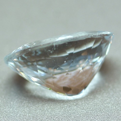 2.01ct Acquamarina in Faccettato Ovale