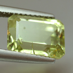 3.77ct Acquamarina in Faccettato Smeraldo