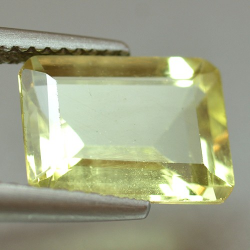 2.86ct Acquamarina in Faccettato Smeraldo