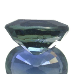 1,23 ct blauer Saphir im Ovalschliff 6,7 x 4,9 mm