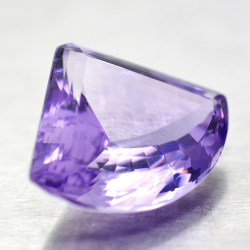 34.66ct Amethyst Fantasie Schnitt