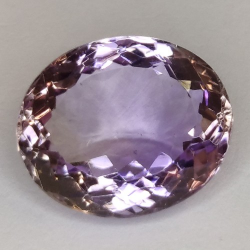 9.98ct Ametista Faccettato Ovale 15.48x12.97mm