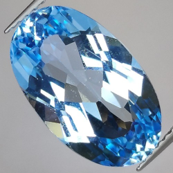 9.67ct Topacio Azul Talla Ovalada