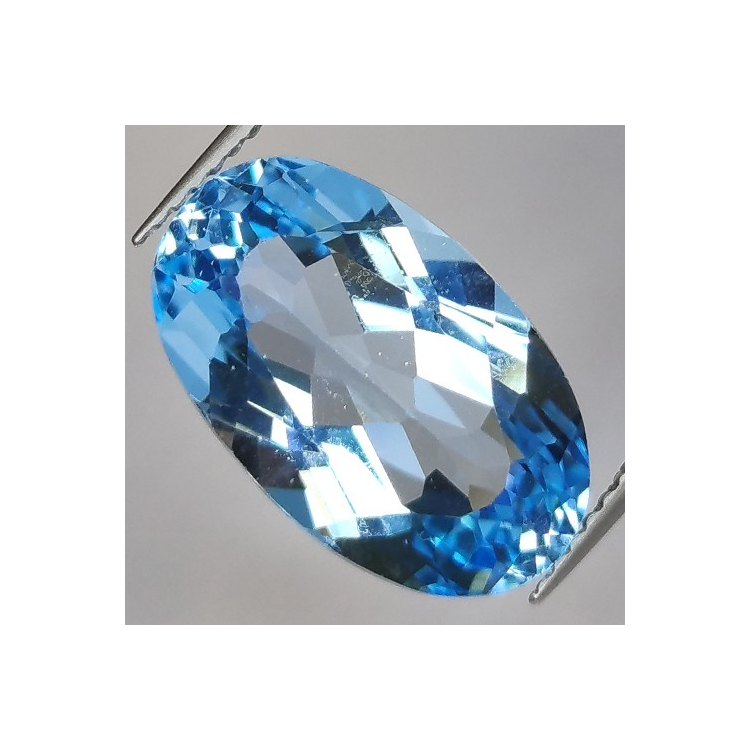 9.67ct Topacio Azul Talla Ovalada