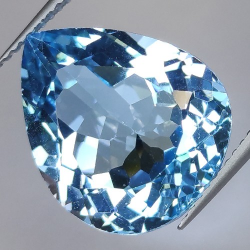 15.12ct Topaze Bleu Taille Poire