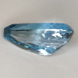 13.30ct Topacio Azul Talla Pera