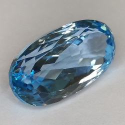 14.50ct Topacio Azul Talla Ovalada