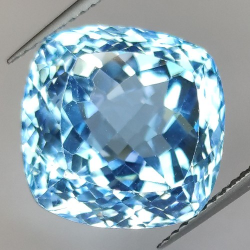 20.93ct Topazio Blu in Facetatto Cuscino