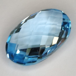 8.83ct Topazio Blu in Facetatto Ovale Doppia Scacchiera