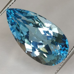 15.71ct Topazio Blu in Facetatto Goccia