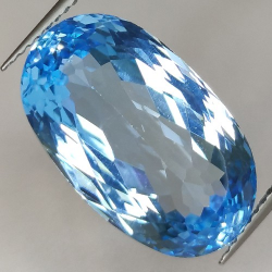 11.51ct Topazio Blu in Facetatto Ovale