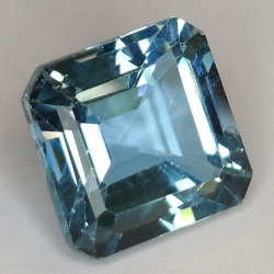 16.12ct Topacio Azul Talla Asscher