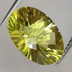 4.62ct Cuarzo Limón Talla Ovalada Cóncavo Damero