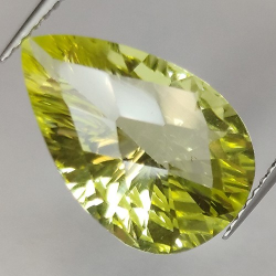 6.07ct Quartz Citron Taille Poire Concave Damier