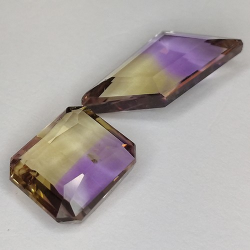 6.95ct  Ametrino Talla Esmeralda y Fantasia