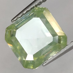 2.49ct Moissanita Talla Esmeralda