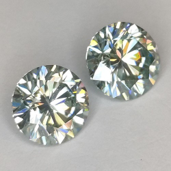 2,67 ct Moissanit im Rundschliff, ca. 7 mm