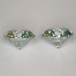 2,67 ct Moissanit im Rundschliff, ca. 7 mm