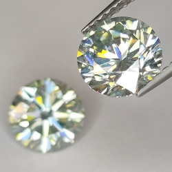 2.67ct Moissanite Round Cut 7mm approx