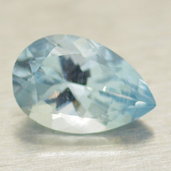 2.67ct Aguamarina Talla Pera