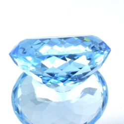 41,40 ct Swiss BlueTopaz Oval Cut