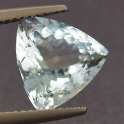 2.88ct Aquamarine Trilliant Cut