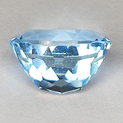 Gemas de TOPACIO AZUL en TALLA OVAL de 3.96ct. 8.1 X 10.0 mm.