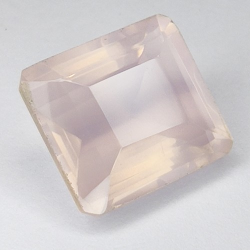 Gema de CUARZO ROSA en TALLA OCTOGONO de 12.53ct. 14x13mm.