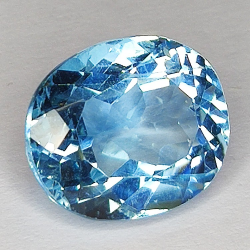 Gemas de TOPACIO AZUL en TALLA FANTASIA de 3.12ct. 7X11mm.