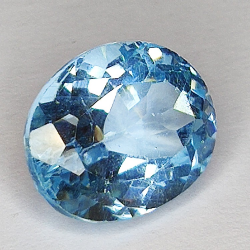 Gemas de TOPACIO AZUL en TALLA OVAL de 9,67ct. 12X14mm.