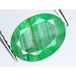 1.56ct Émeraude Taille Ovale