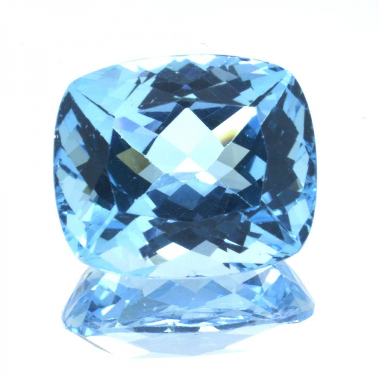 23,58ct Swiss BlueTopaz Cuishon Cut