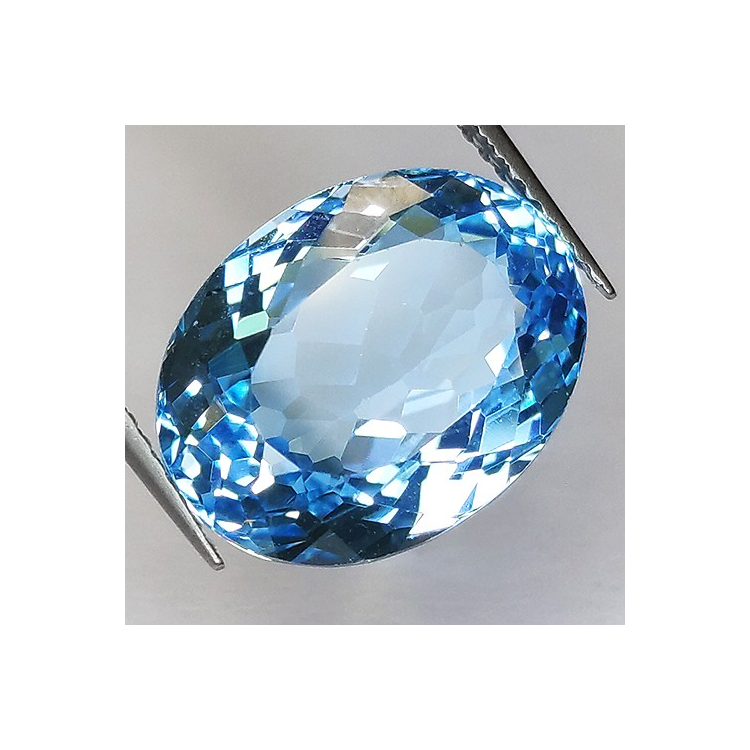 10.41ct Topacio Azul Suizo Talla Oval