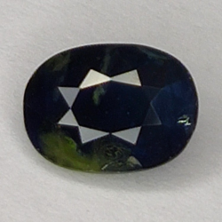 1,01 ct blauer Saphir im Ovalschliff 6,9 x 5,0 mm