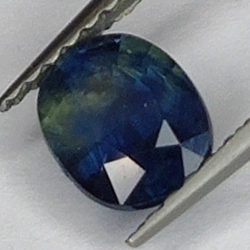 0,87 ct blauer Saphir im Ovalschliff 6,0 x 4,9 mm