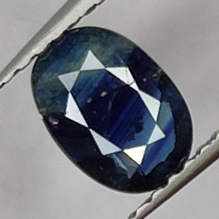 0.89ct Blue Sapphire Oval Cut 7.0x4.9mm