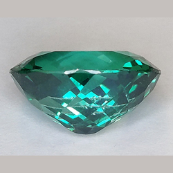 10.26ct Grüner Topas Oval Schnitt