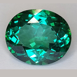 10.26ct Grüner Topas Oval Schnitt