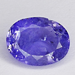 0,90 ct. Tanzanite taglio ovale 7,14x5,40 mm