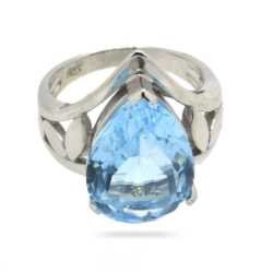 Blue Topaz & 925 Sterling Silver Ring
