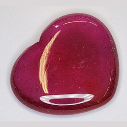 21.27ct Rubino Cabochon Cuore