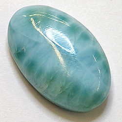 12,96 ct Larimar Oval Cabochon