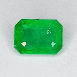 1.02ct Émeraude Taille Émeraude