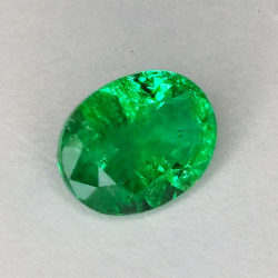 2.12ct Esmeralda Talla Oval